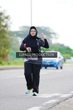 Runner Photo 2671742