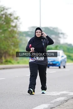 Runner Photo 2671756
