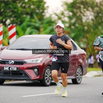 Runner Photo 2671761