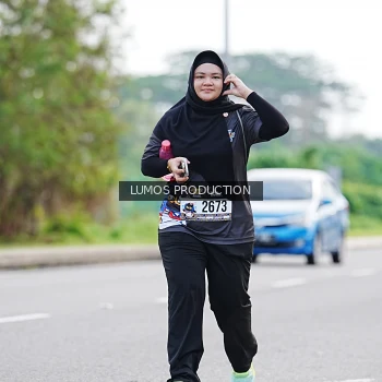 Runner Photo 2671762