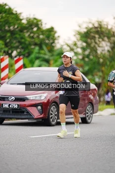 Runner Photo 2671765