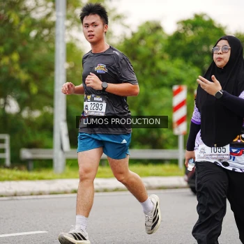 Runner Photo 2671766