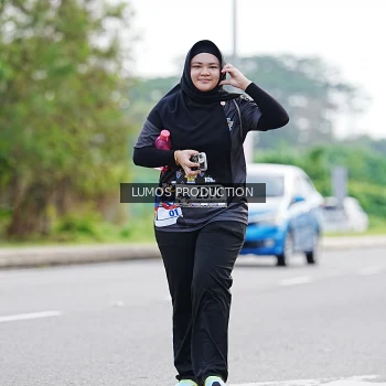 Runner Photo 2671776