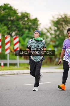 Runner Photo 2671778