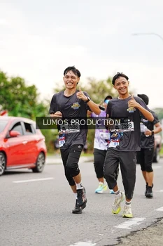 Runner Photo 2672880