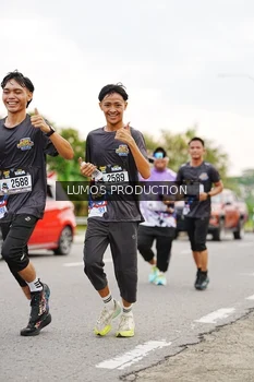 Runner Photo 2672887