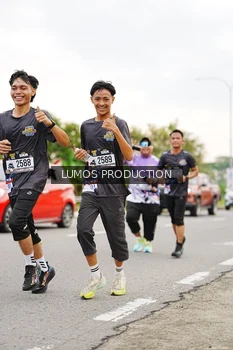 Runner Photo 2672888