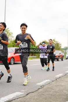 Runner Photo 2672898