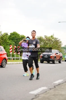 Runner Photo 2672900