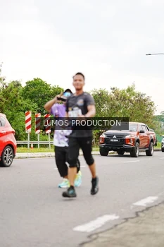 Runner Photo 2672904