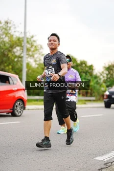 Runner Photo 2672913