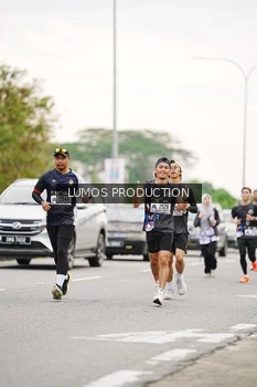 Runner Photo 2672936