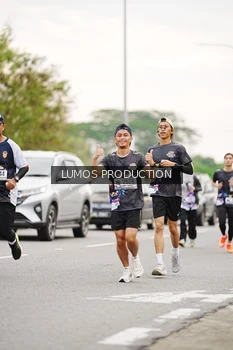 Runner Photo 2672947