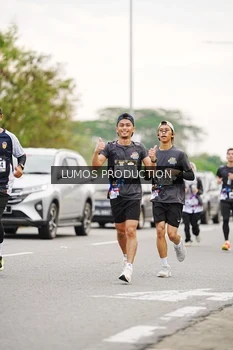 Runner Photo 2672950
