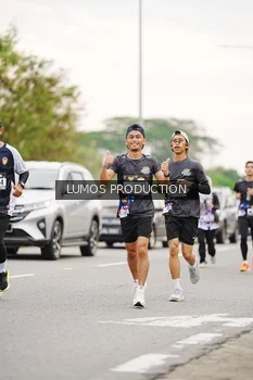 Runner Photo 2672952