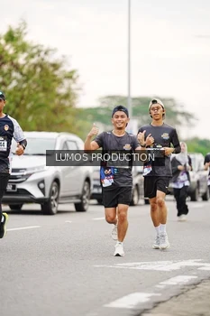 Runner Photo 2672954