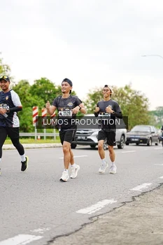 Runner Photo 2672980