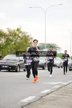 Runner Photo 2673008