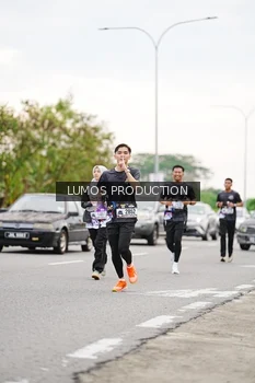 Runner Photo 2673009