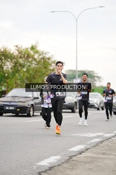 Runner Photo 2673012