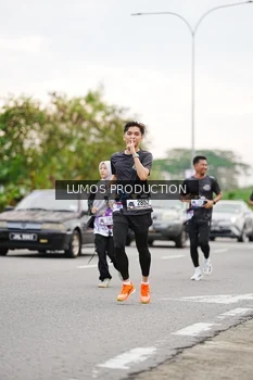 Runner Photo 2673020