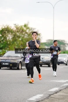 Runner Photo 2673025