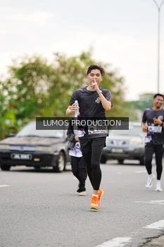 Runner Photo 2673030