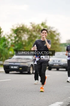 Runner Photo 2673034