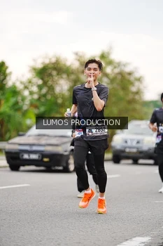 Runner Photo 2673039