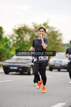 Runner Photo 2673042