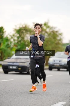 Runner Photo 2673043