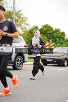 Runner Photo 2673051