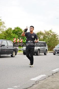 Runner Photo 2673093