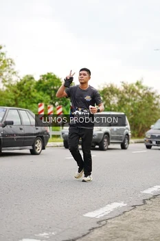 Runner Photo 2673097