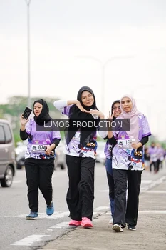 Runner Photo 2673112