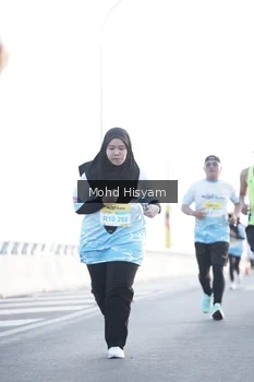 Runner Photo 2674011