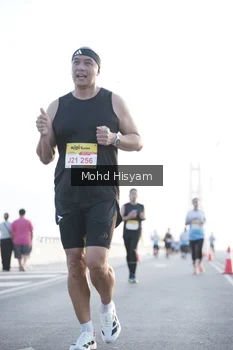 Runner Photo 2674116