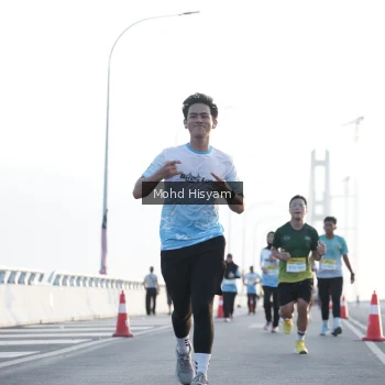 Runner Photo 2674156