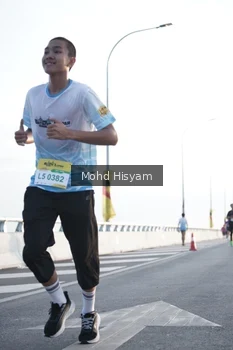 Runner Photo 2674216