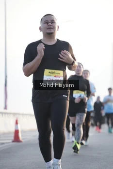 Runner Photo 2674242