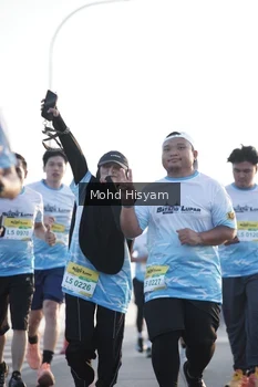 Runner Photo 2674344