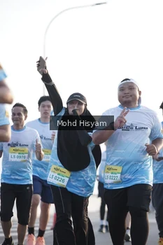 Runner Photo 2674345
