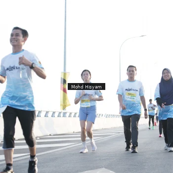 Runner Photo 2674524