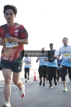 Runner Photo 2674589