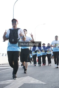 Runner Photo 2674593