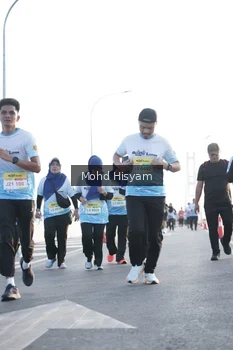 Runner Photo 2674596