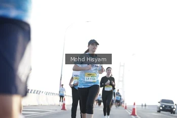 Runner Photo 2674641