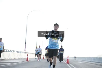 Runner Photo 2674657