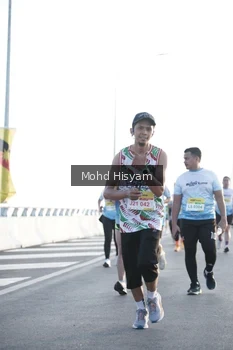 Runner Photo 2674711