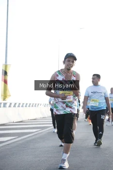 Runner Photo 2674712